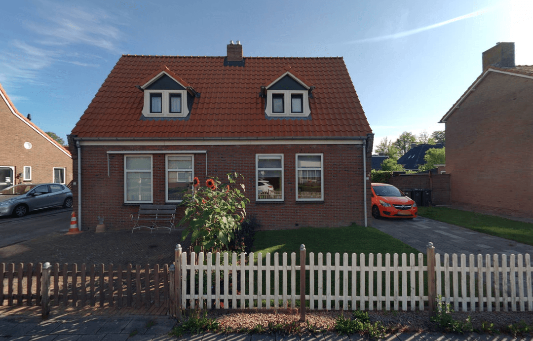 Zweifamilienhaus (2-unter-einem-Dach) G.W.Mollemastrjitte, Scharnegoutum - Zur Miete