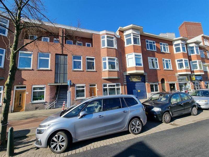 Unfurnished Apartment Lekstraat, Den Haag - For Rent