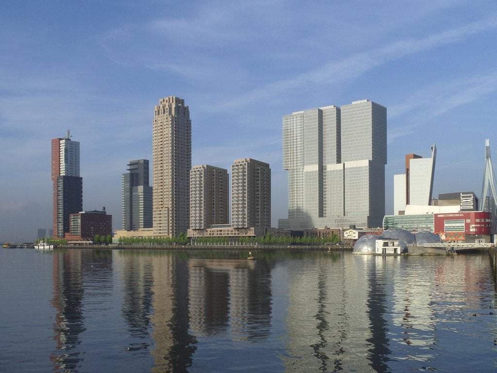 Flat De Monchyplein 8, Rotterdam - For Rent