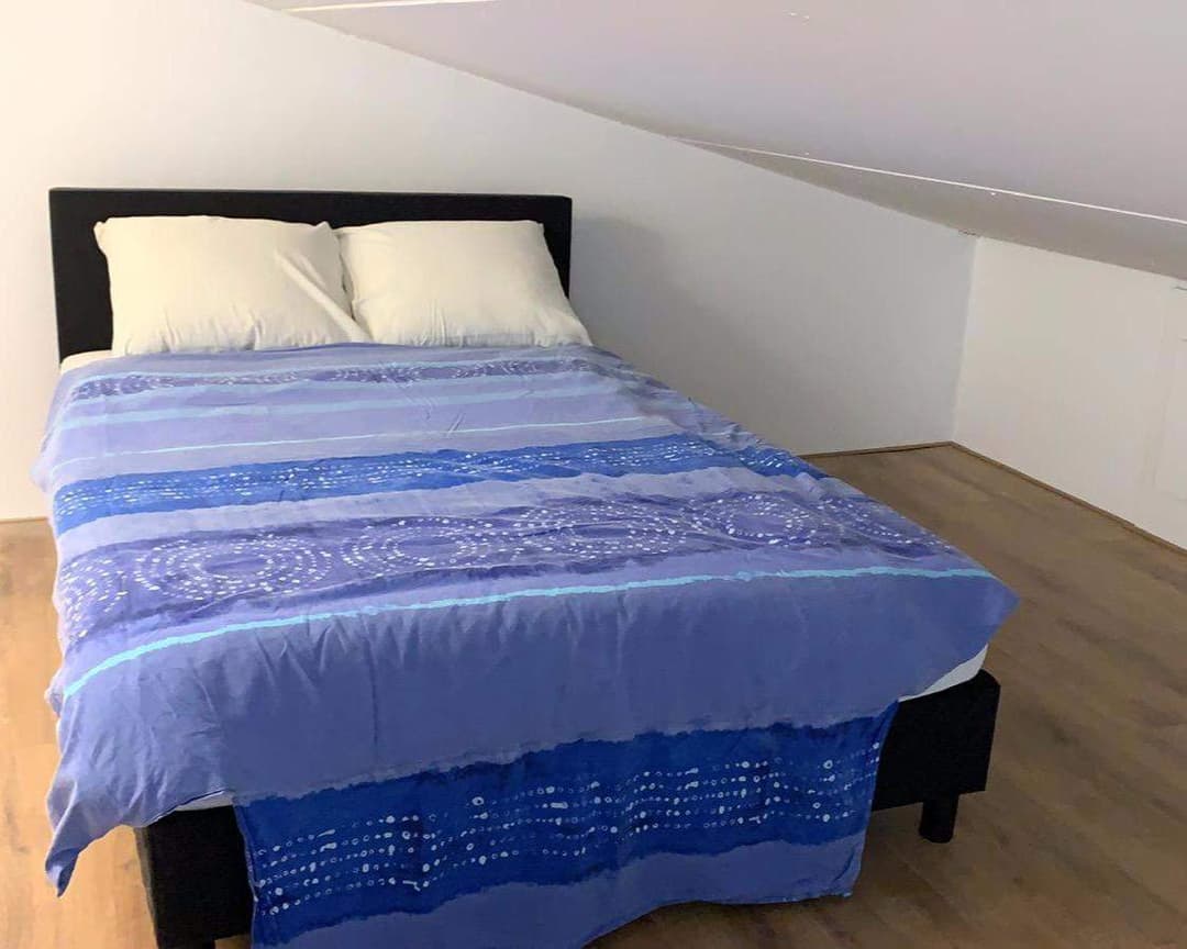 Gemeubileerde studio Van der Woudendijk, Den Haag - Te huur