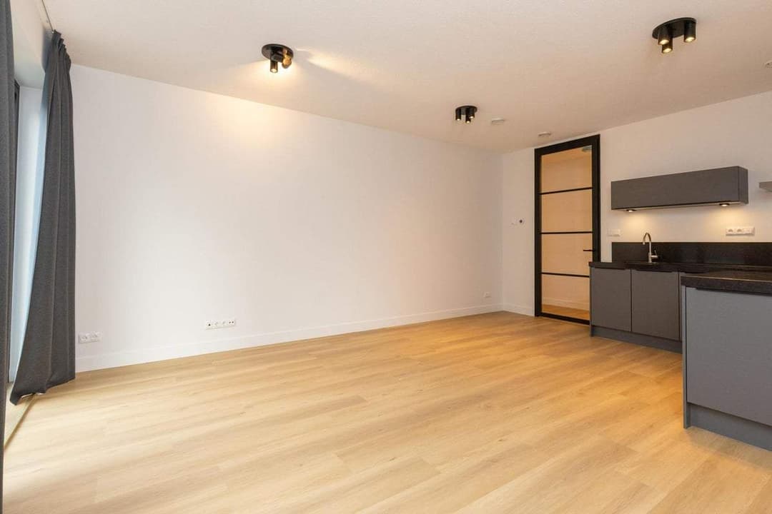 Flat Gaudikade 113, Hoofddorp - Te Huur