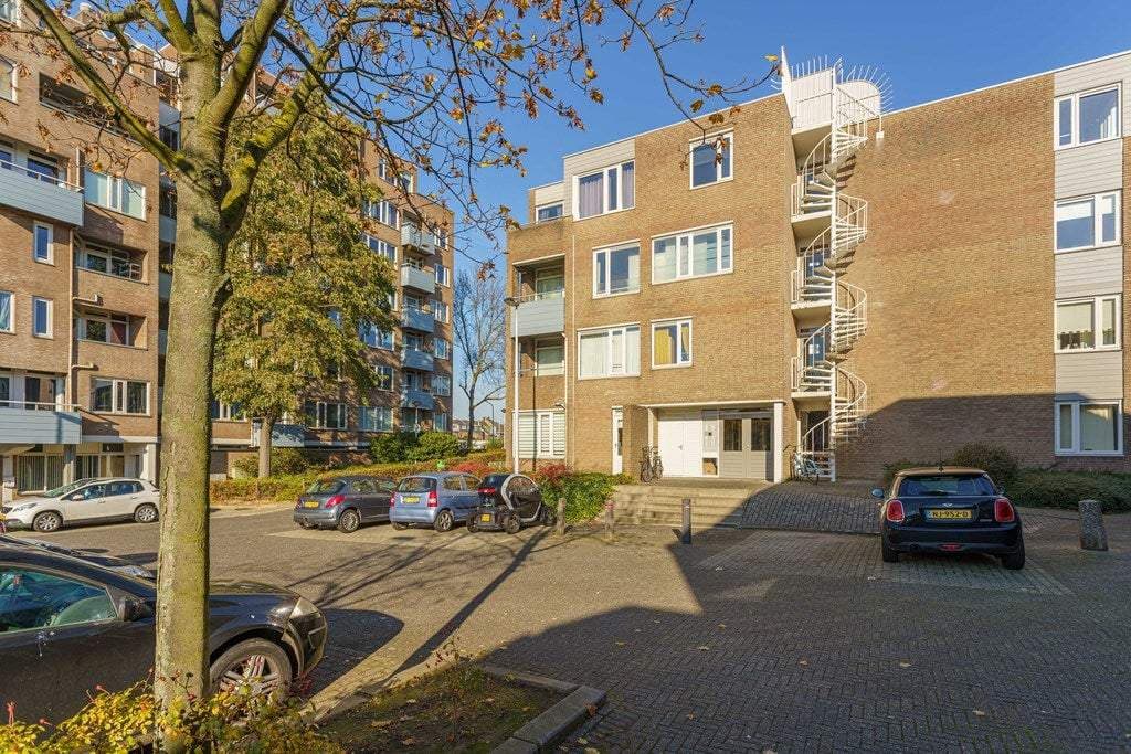 Appartement Kasteel Beusdaelplein 8 C, Maastricht - À Louer