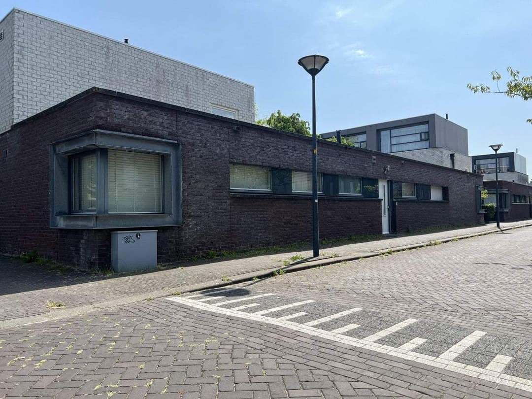 Huis Kranenhout, Eiland 6, Hoofddorp - 3-kamerbungalow