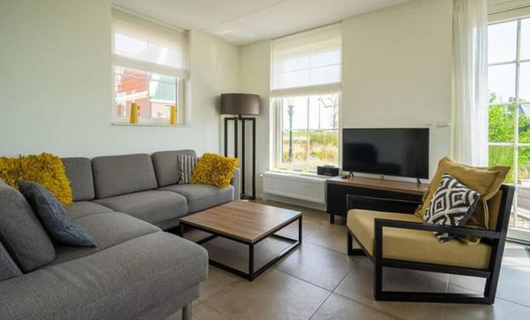 Appartement Zeedijk, Uitdam - Te Huur