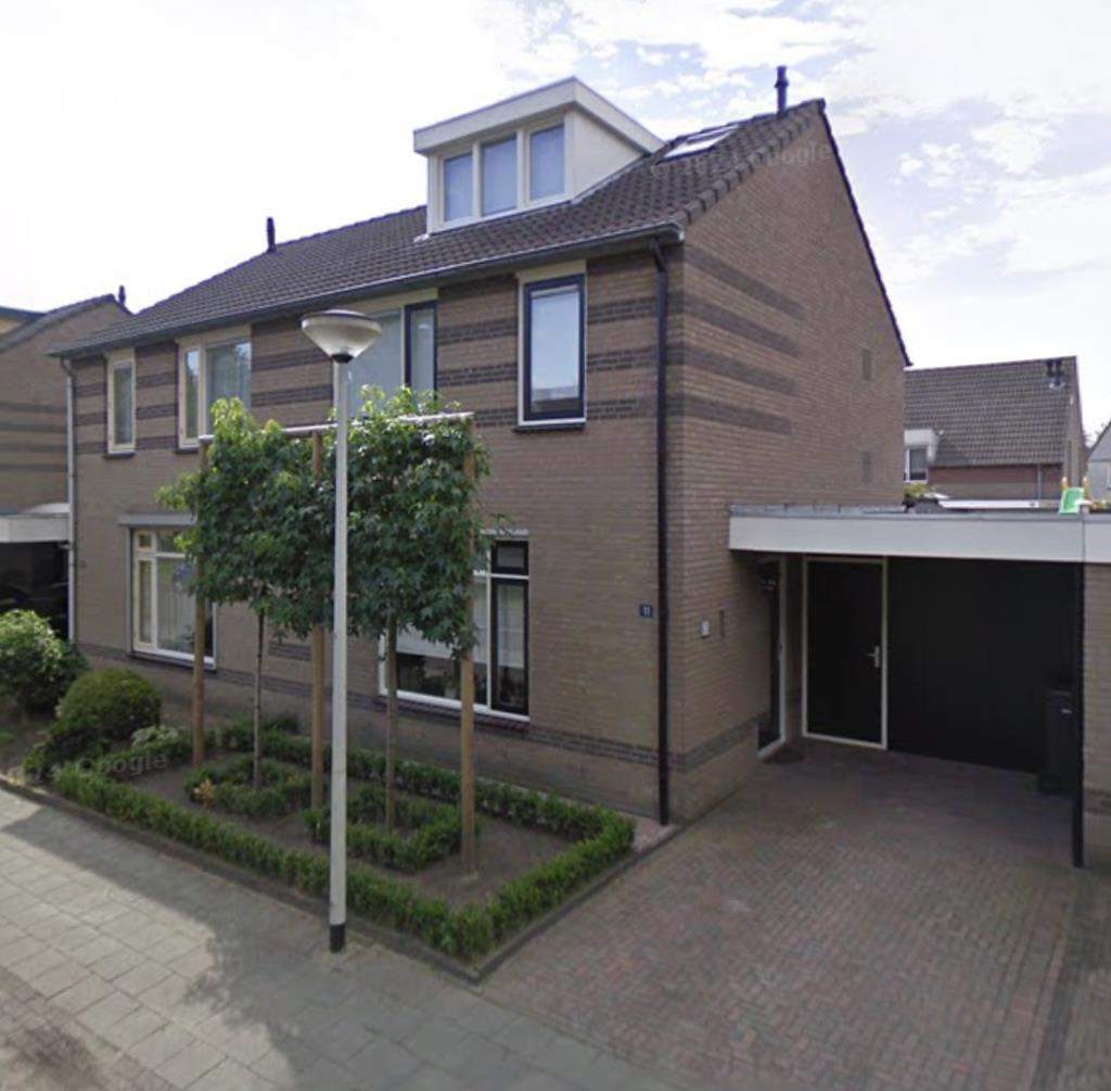 Stikker, Deurne - Casa Pareada Amueblada