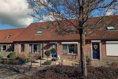 De Traden 117, Emmen - Maison mitoyenne
