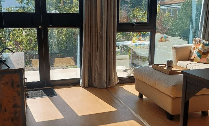 Bungalow Oeverwalweg, Almere - En Alquiler