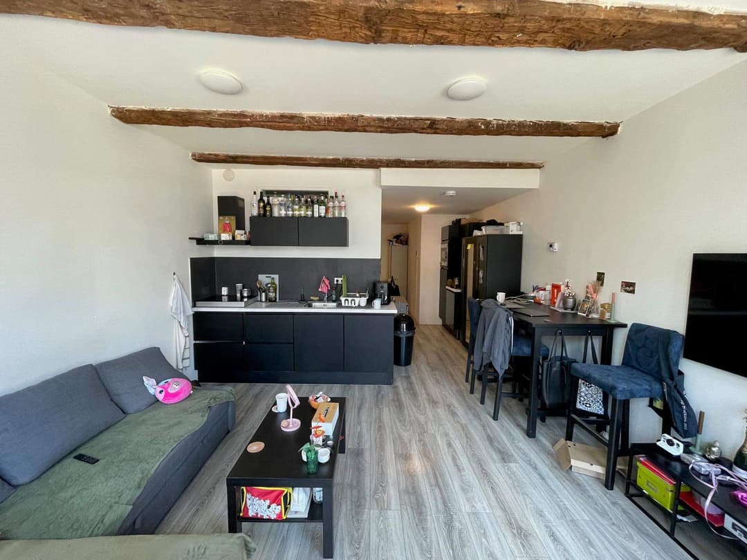 Ongecarpetiseerde Appartement Te Huur, Oude Ebbingestraat, Groningen