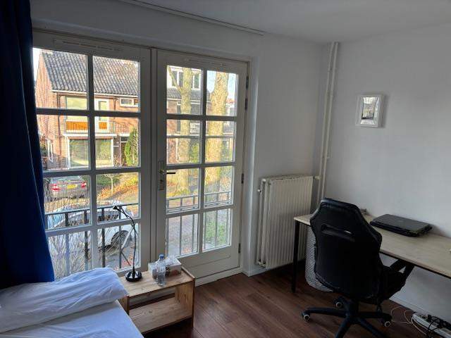 Möbliertes Zimmer in Zilvermeeuwstraat, Badhoevedorp - Zu Vermieten