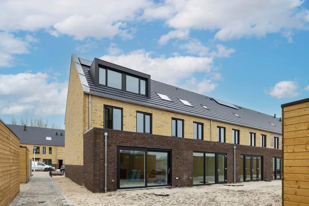 Maison d'angle Pieter van Lisselaan, Aalsmeer - À louer