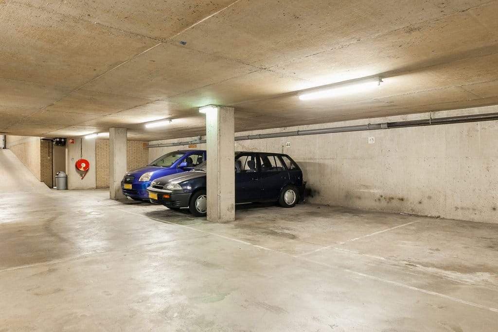 Parking Space Koningsweg, Alkmaar - For Rent