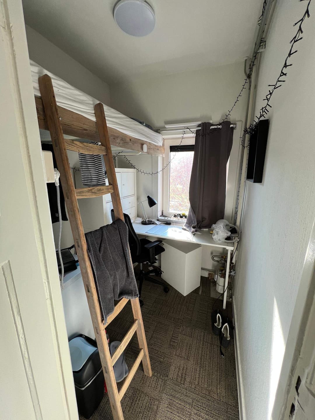 Unfurnished Room for Rent - Rotterdamsedijk, Schiedam