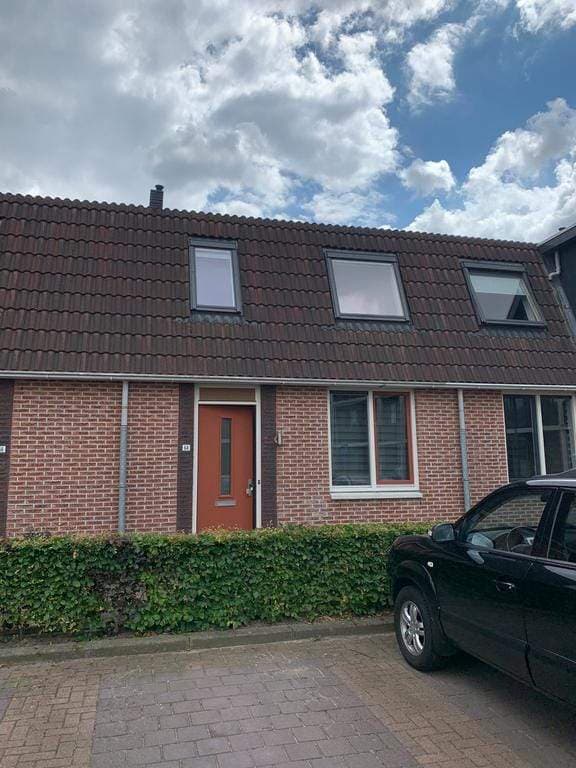Zalm 643, Hendrik-Ido-Ambacht — Reihenhaus (2 Schlafzimmer)