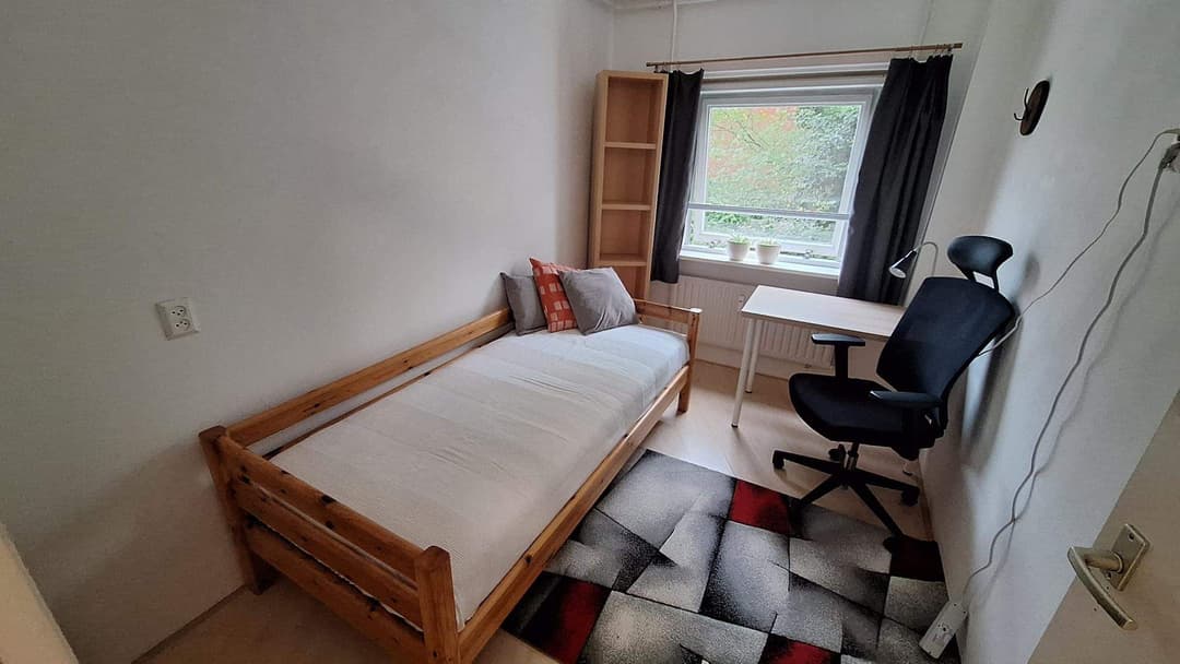 Gemeubileerde Kamer Paterswoldseweg, Groningen - Te Huur