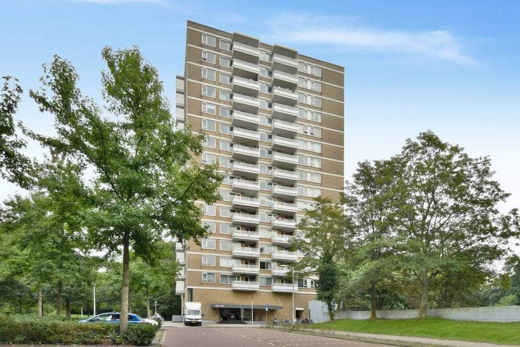 Appartement aan Nachtwachtlaan 221, Amsterdam - Te Huur