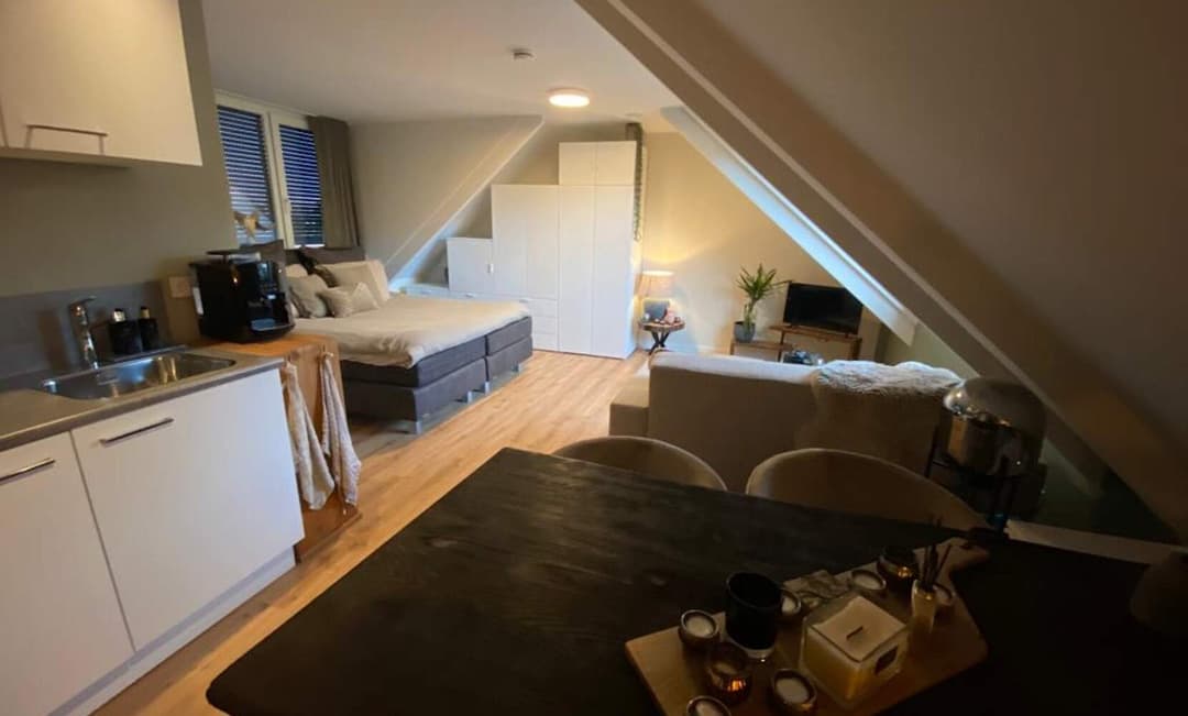 Room in Bunde, Vliegenstraat - For Rent