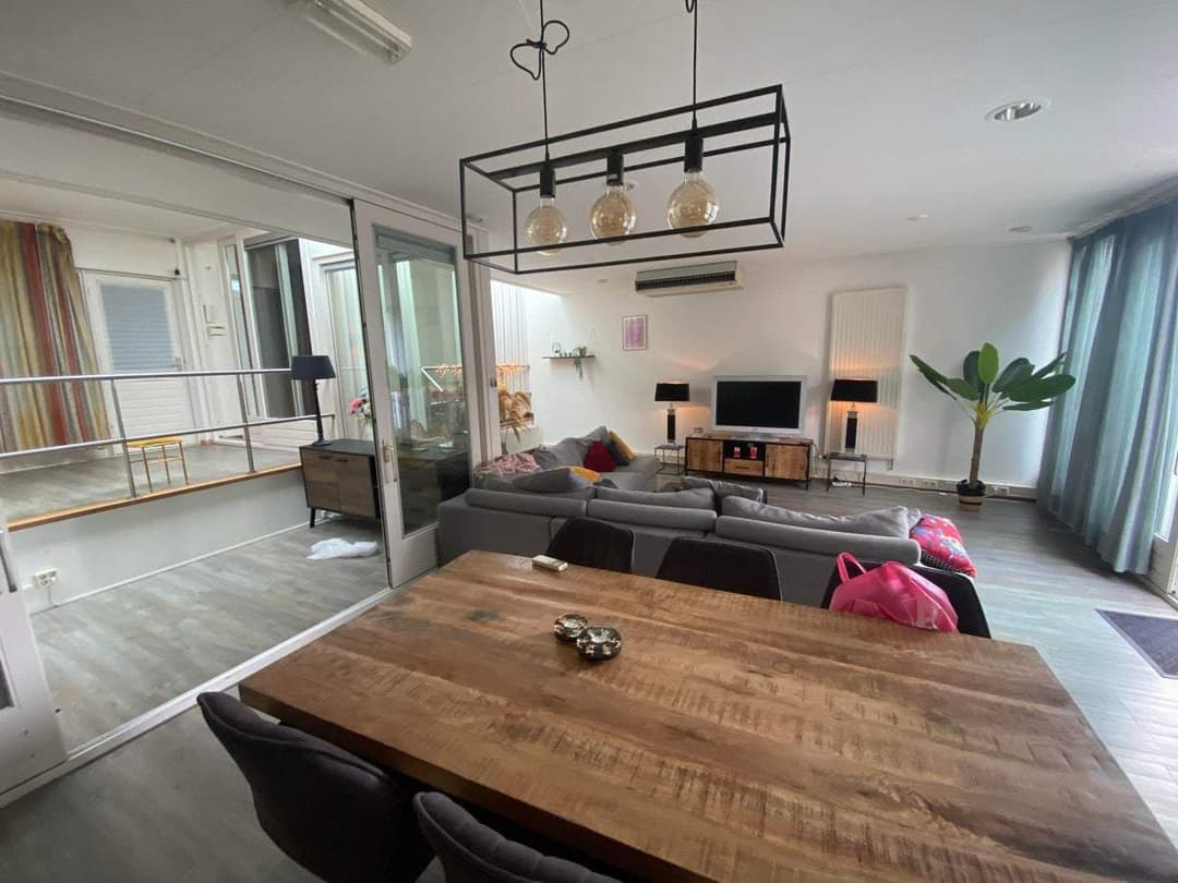 Flat Deldenerstraat, Hengelo - Te Huur