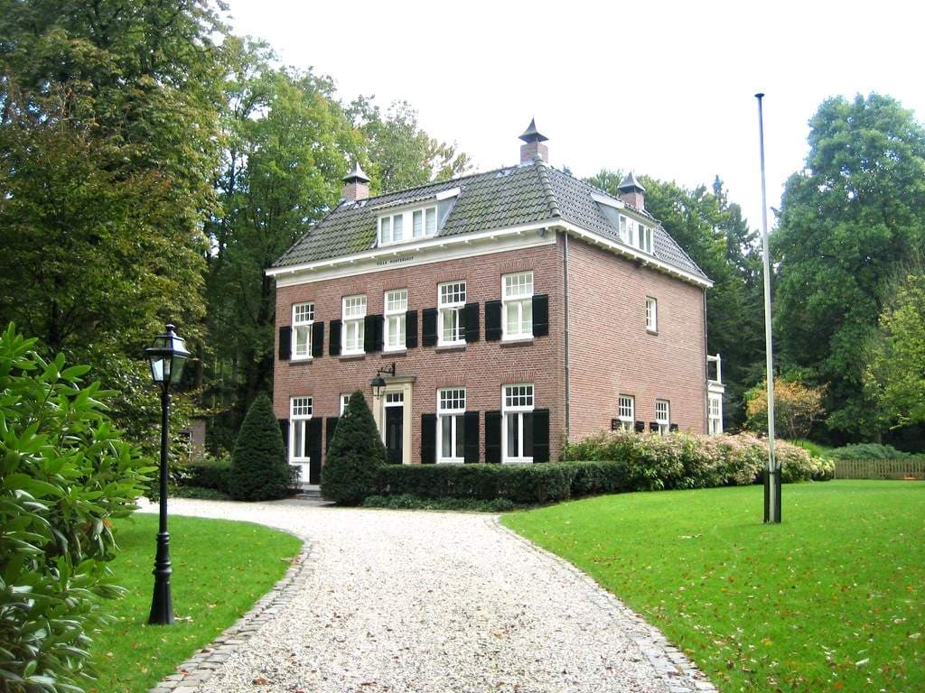 Studio Burgemeester de Manlaan, Breda - For Rent