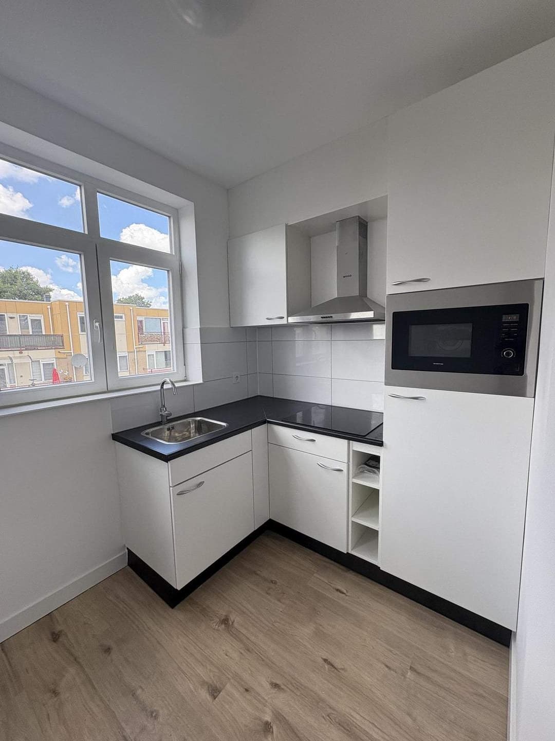 Flat Mijnsherenlaan 103 C, Rotterdam - Te Huur