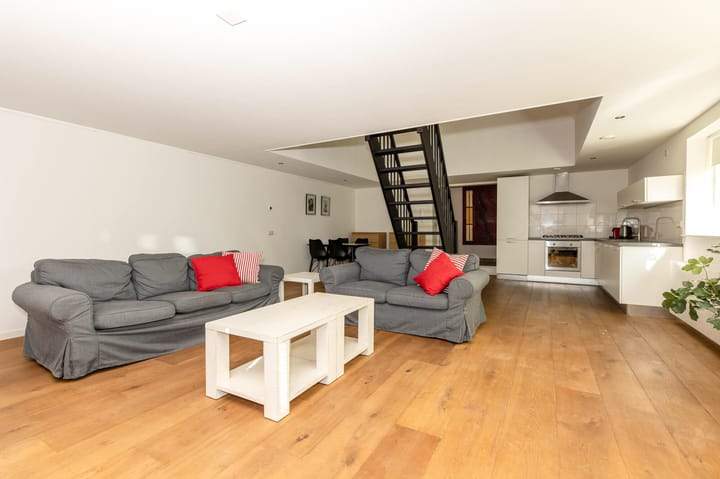 Grote Noord 1-B, Hoorn - Te Huur