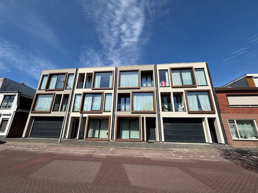 Apartamento de 2 Habitaciones Wijkerstraatweg 267-E, Velsen-Noord - En Alquiler
