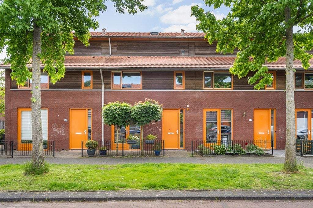 House Buizerdlaan, Den Haag - For Rent