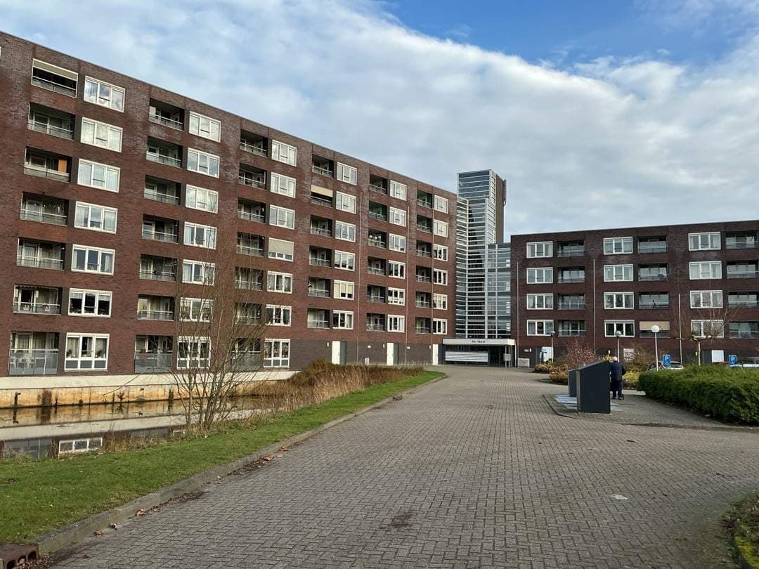Apartment Cort van der Lindenstraat, Assen - For Rent