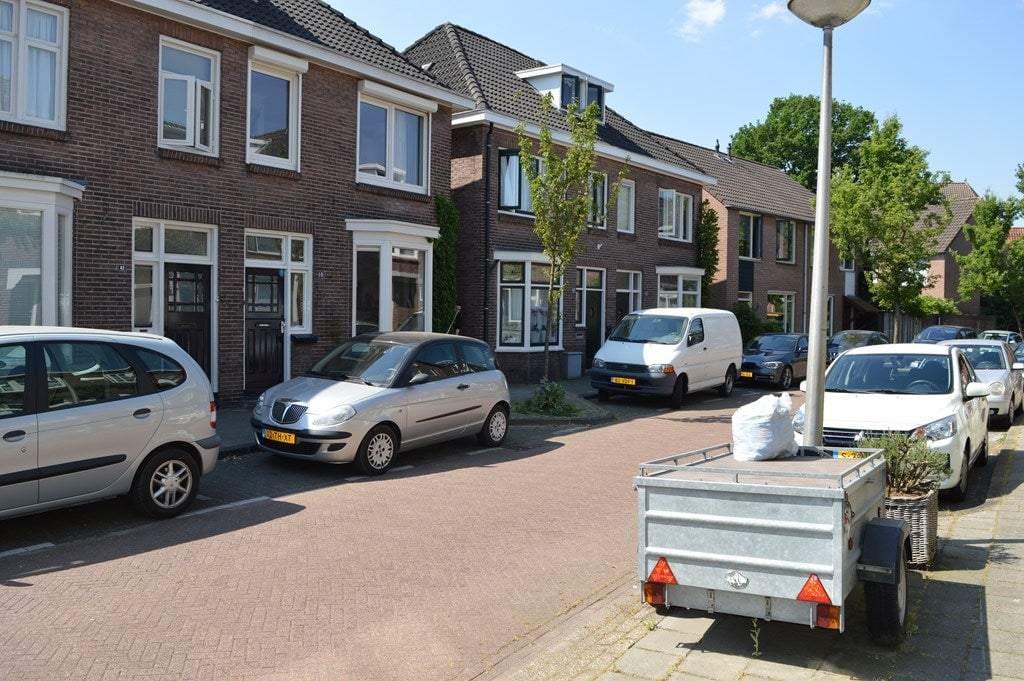 Woning De Vluchtestraat 40, Enschede - Halfvrijstaande woning