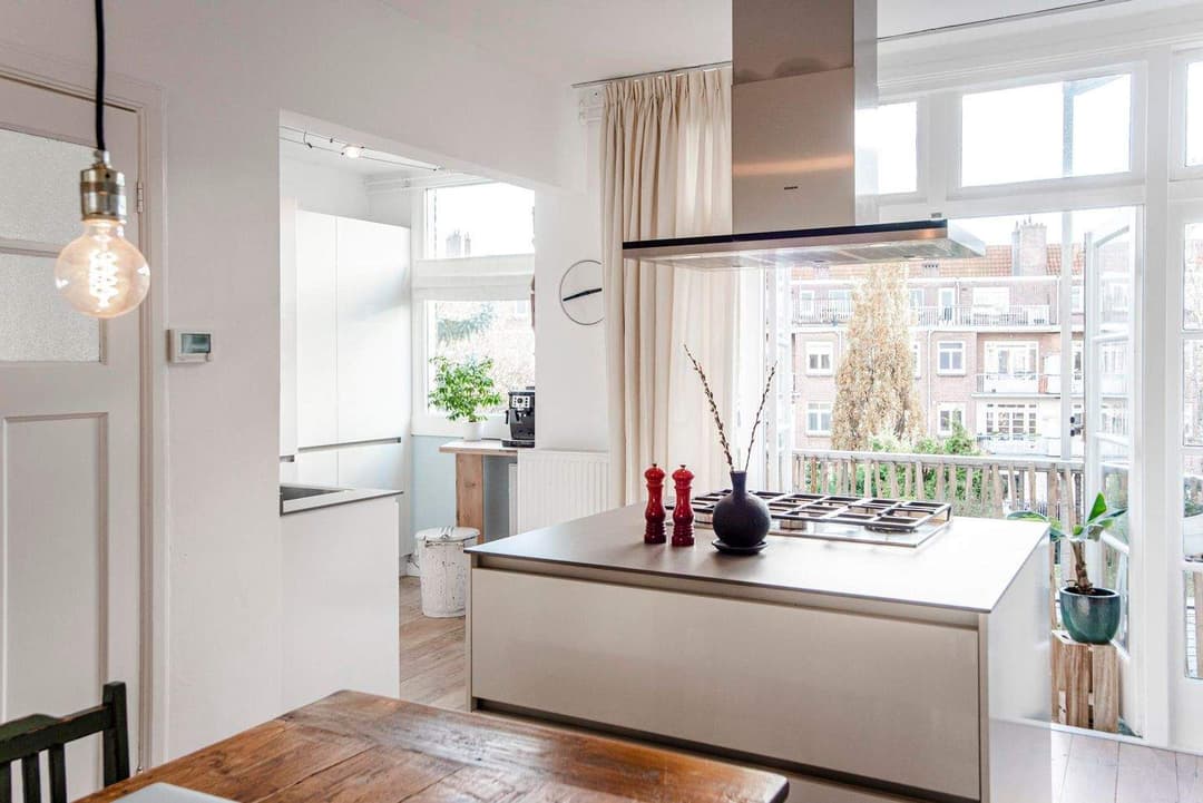 Apartment Jekerstraat 37, Amsterdam - For Rent