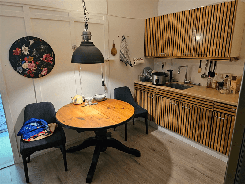 Zimmer zu vermieten in der Van Nijenrodeweg, Amsterdam