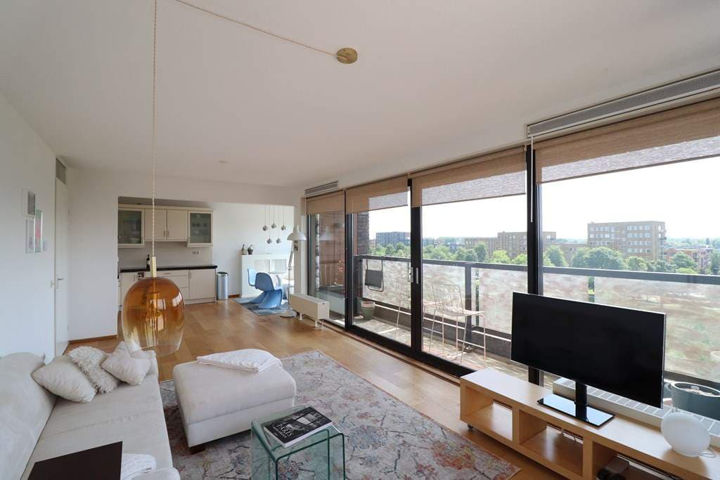 Apartment Eva Besnyostraat, Amsterdam - For Rent