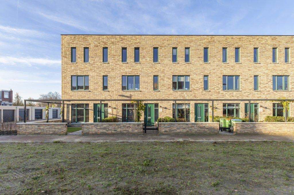 Maison Urbaine Moderne Kop van Genta, Breda - À Louer