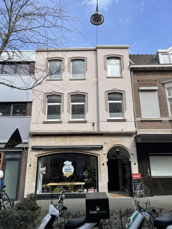 Apartment Oranje Nassaustraat 14-A, Heerlen - For Rent