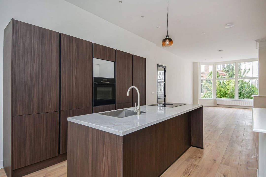 Snelliusstraat 28, La Haye - appartement de 4 pièces (3 chambres)