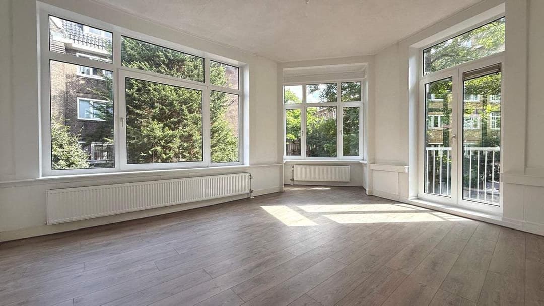 Appartement Maarten Harpertszoon Trompstraat 12 1, Amsterdam - Te Huur