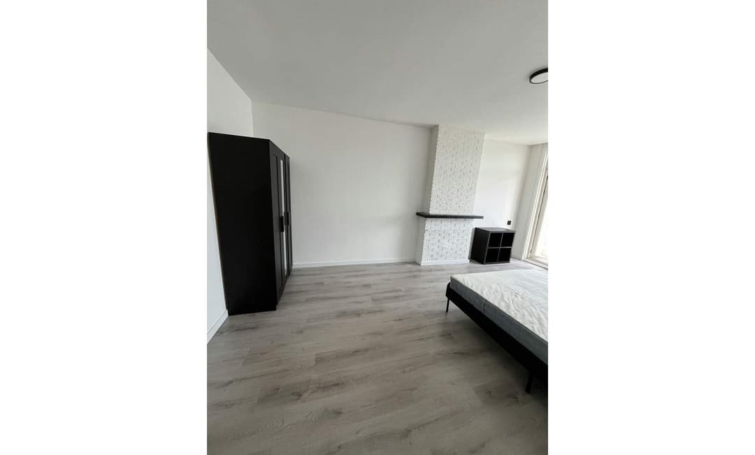 Kamer in Dordtselaan, Rotterdam - Te Huur