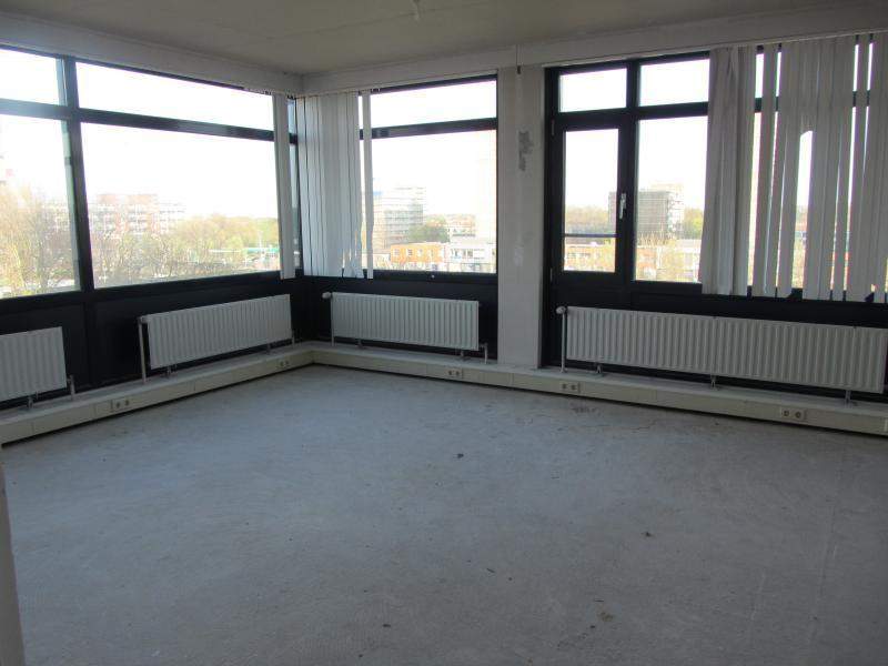 Student Room at 1e Van der Kunstraat, The Hague - For Rent