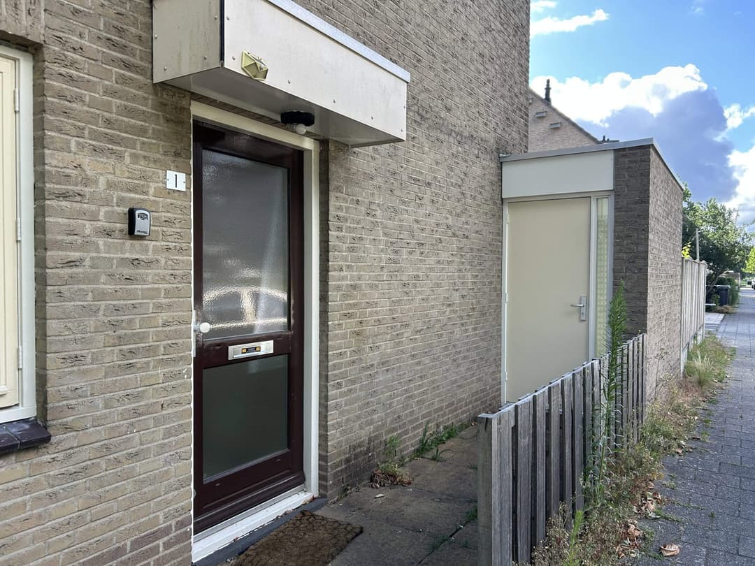 House Jasmijnstraat 1, Almere - Te Huur