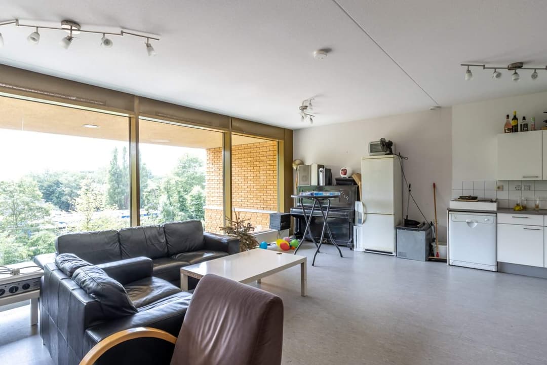 Studio Duke Ellingtonstraat 42, Delft - Student Apartment