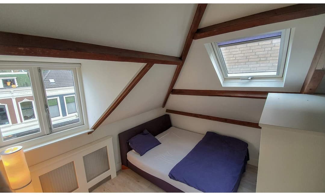 Kamer in de Tollensstraat, Rotterdam - Te Huur