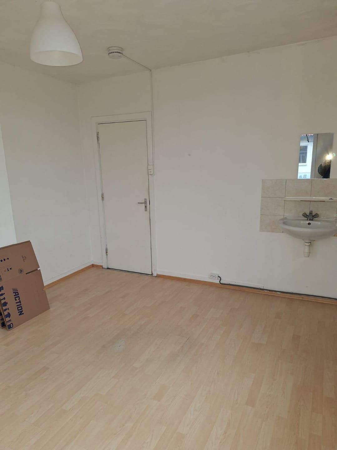Uncarpeted Room on Oude Molenweg, Nijmegen