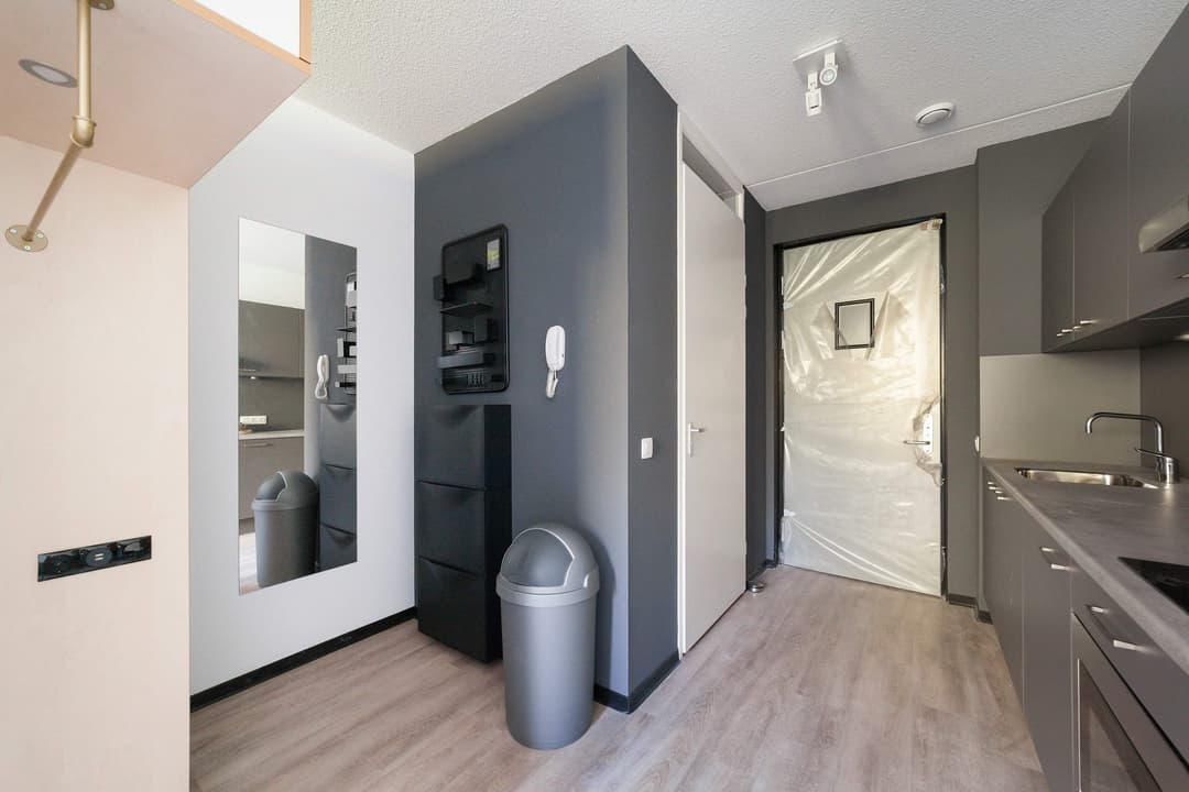 Studio Teteringsedijk 120-C5, Breda - Studentenstudio