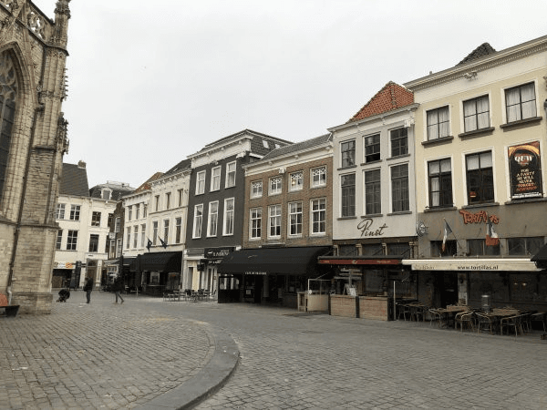 Apartment Grote Markt, Breda - For Rent