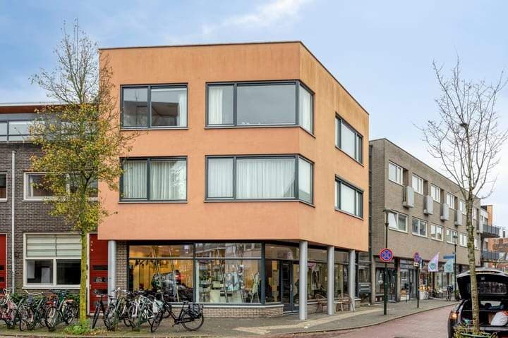 Apartment Bussumerstraat, Hilversum - For Rent