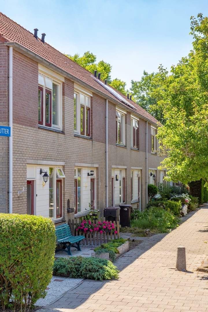 Grutter 52, Nieuw-Vennep - Terraced House