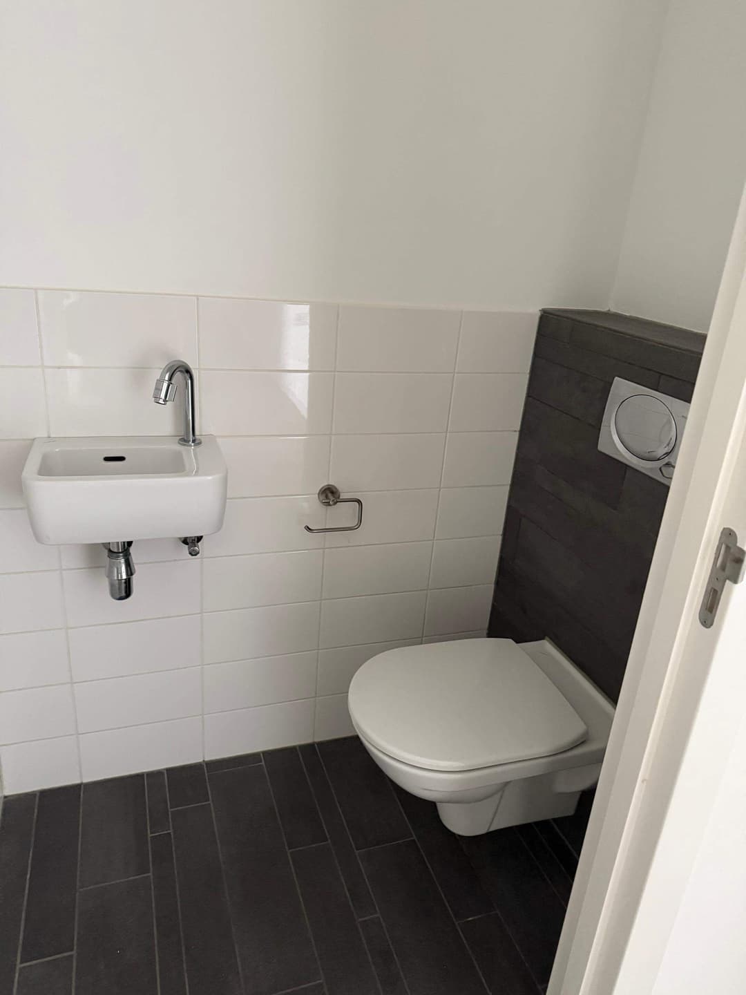 Gemeubileerd Appartement Van der Hoevenplein, Rotterdam - Te Huur