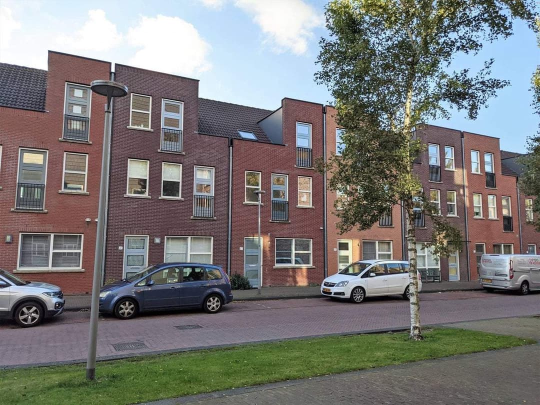 Huis Nederlandstraat, Almere - Te Huur