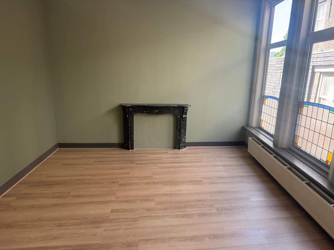7-room Apartment Voorstraat, Dordrecht - For Rent