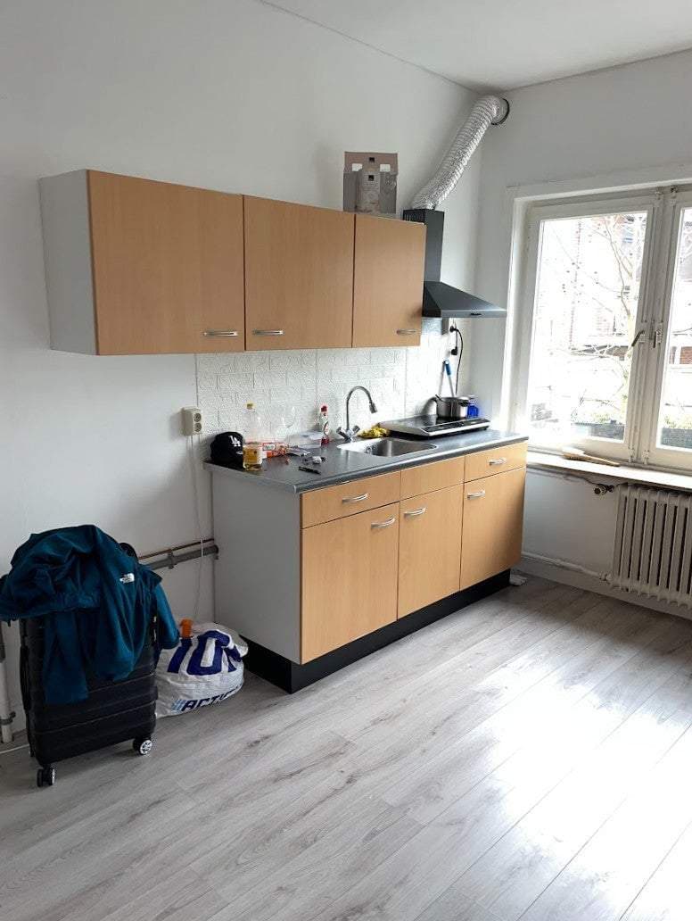Room Dr. Poelsstraat, Heerlen - For Rent