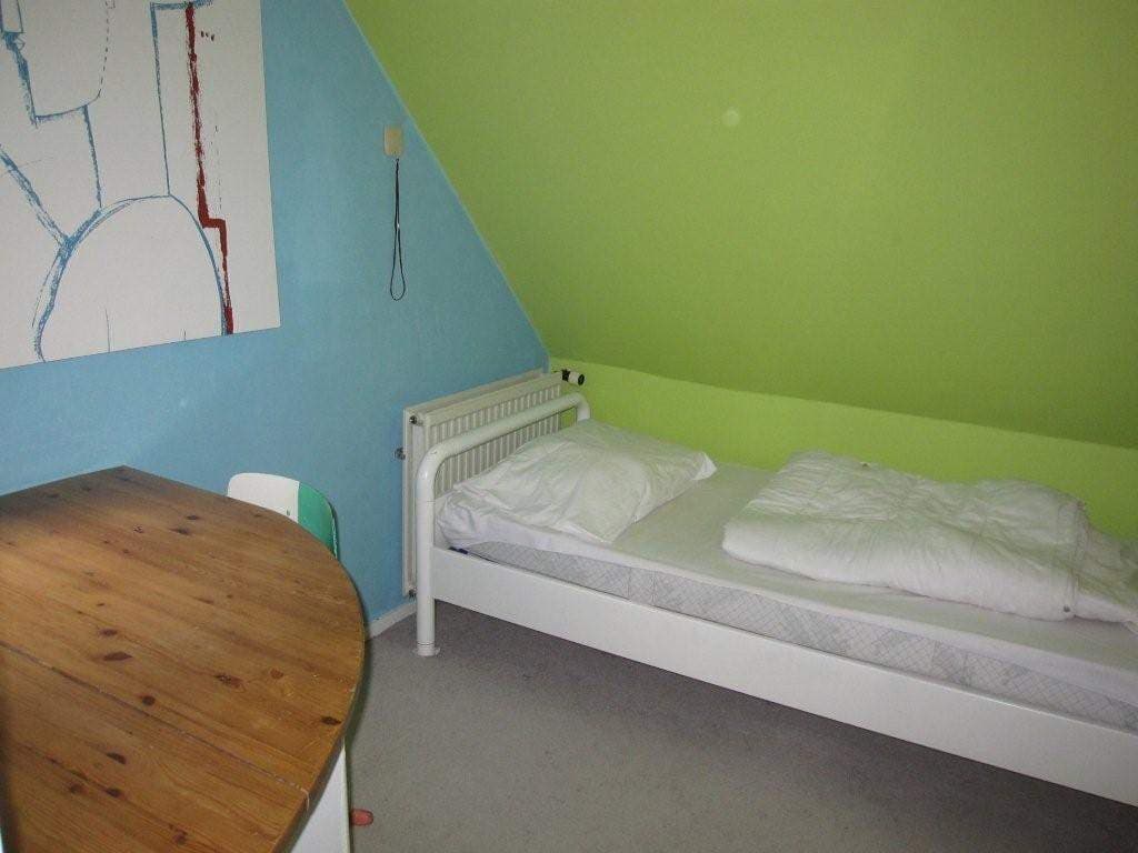 Furnished Room Wilhelminapark, Breda - For Rent